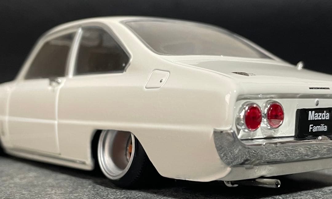 1/24 アシェット 国産名車 ファミリア ロータリークーペ改 カスタム 旧車