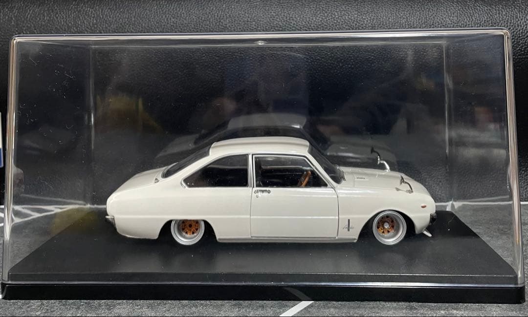 1/24 アシェット 国産名車 ファミリア ロータリークーペ改 カスタム 旧車