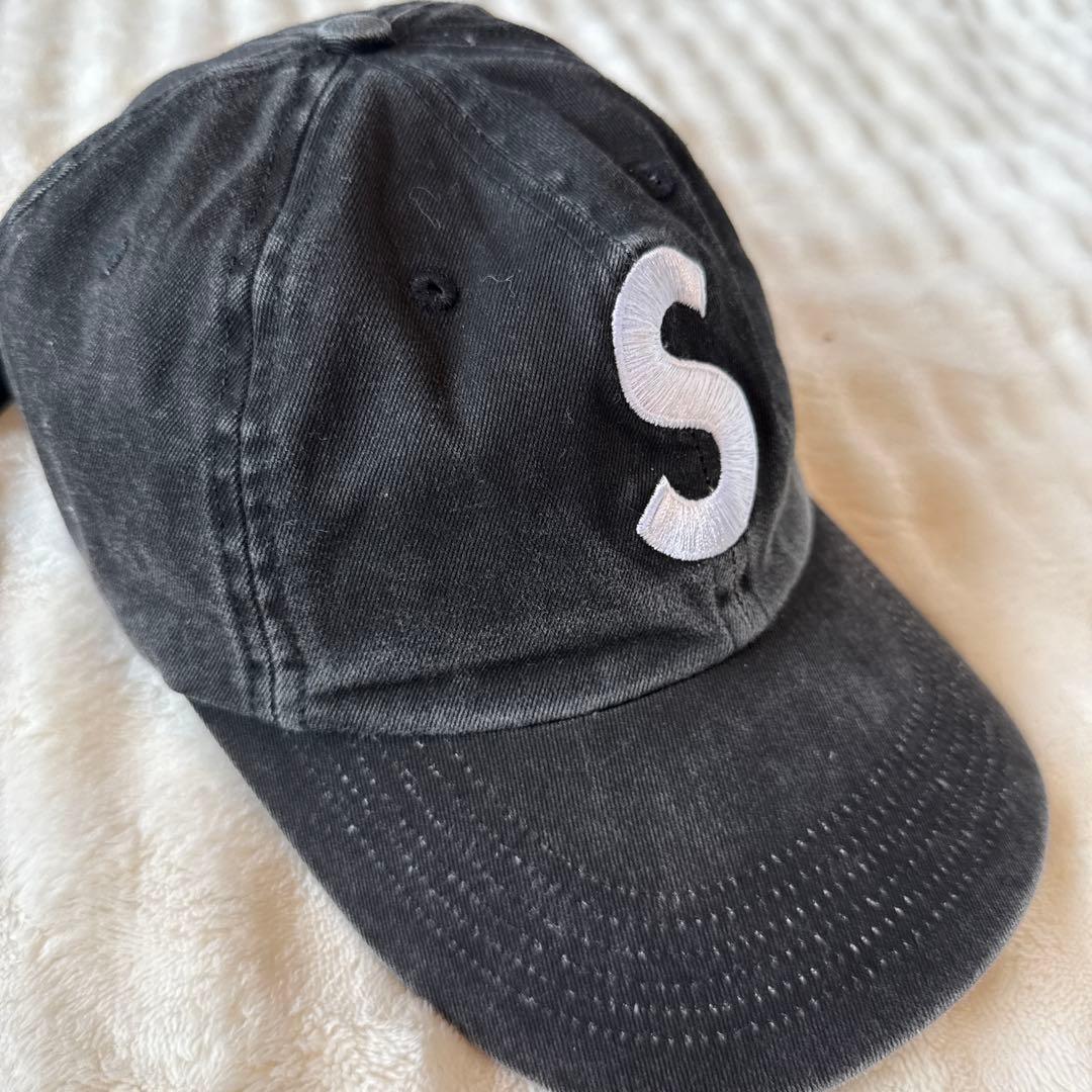 未使用　確実正規品　SUPREME 刺繍キャップ 黒