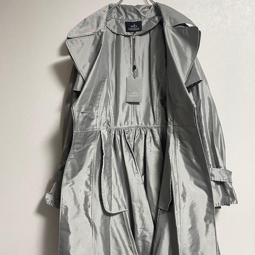 【ビギ　bw】【L】40 ロングコート　光沢　高級　タグ付　シルバー　美品