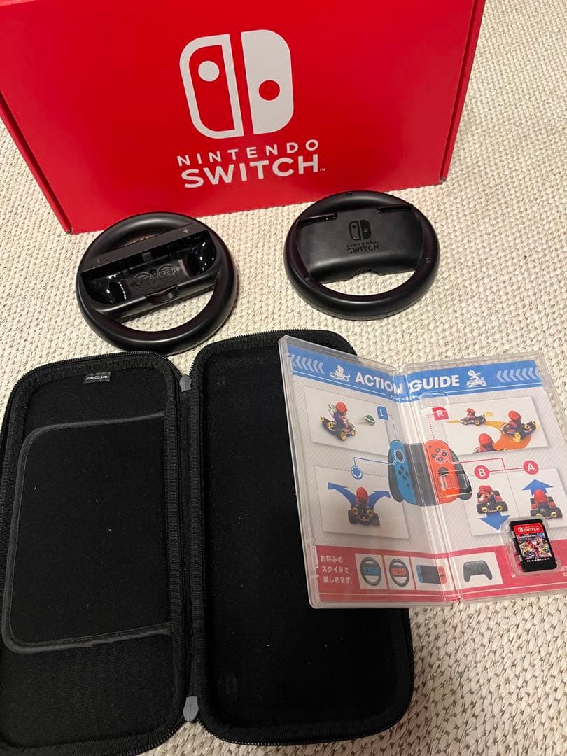 Switch本体一式＋SD256GB＋マリカ8＋純正ハンドル＋箱あり