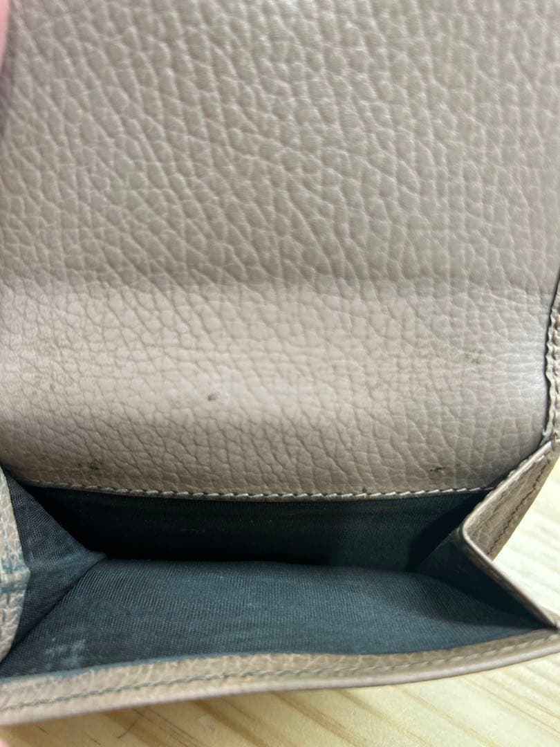 値下げ GUCCI ブラウンレザー三つ折り財布