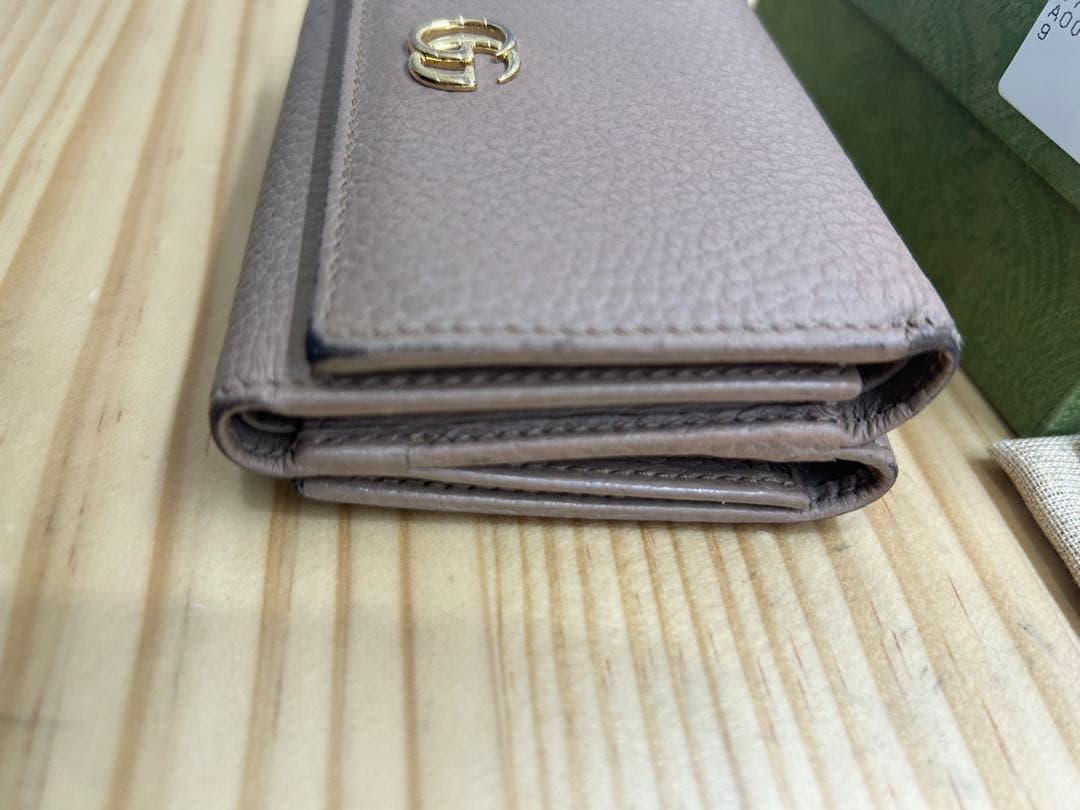 値下げ GUCCI ブラウンレザー三つ折り財布