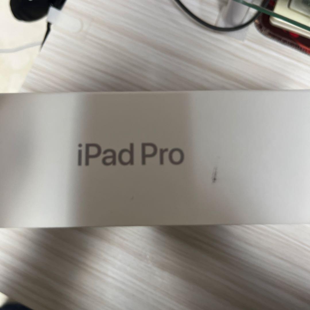 iPad Pro 第4世代　バッテリー 96%