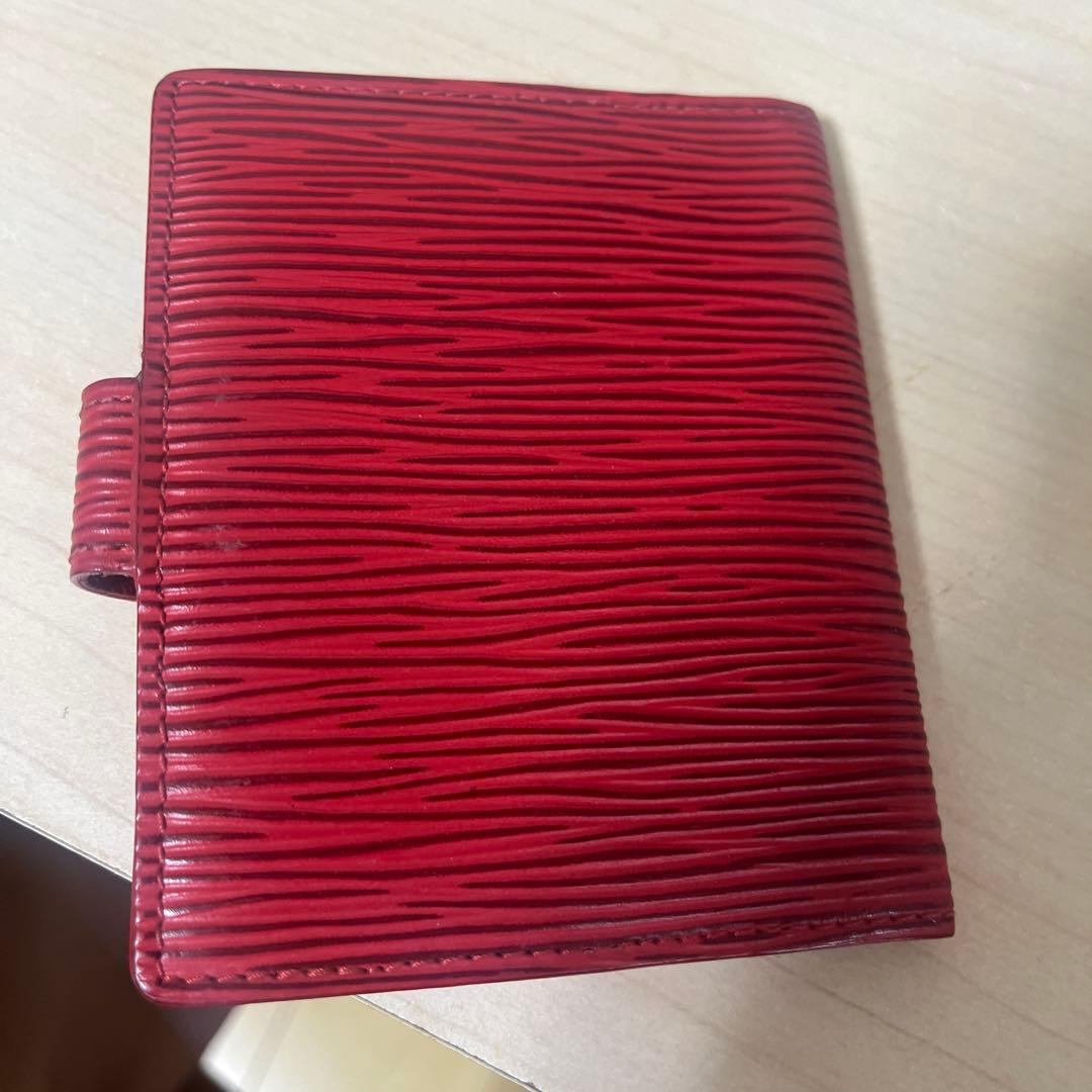 Louis Vuitton エピレザー 名刺入れ レッド