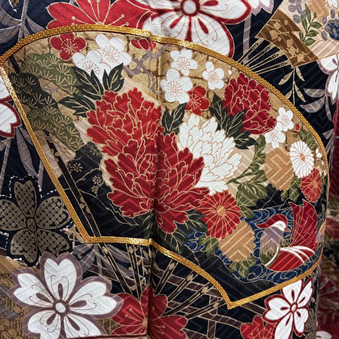 【振袖・長襦袢セット】豪華古典振袖 赤地 金彩金駒刺繍 扇面四季花紋