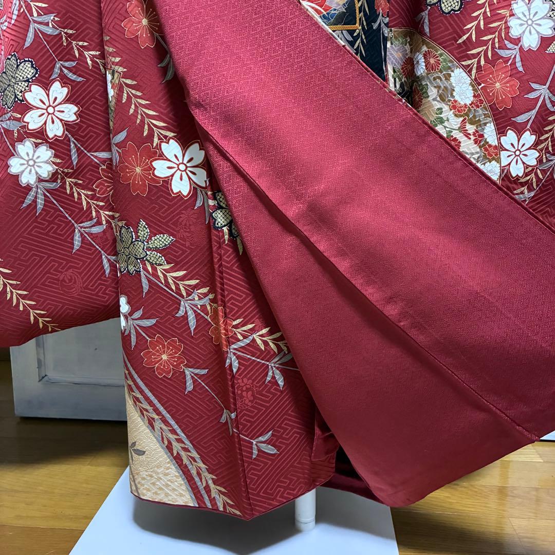 【振袖・長襦袢セット】豪華古典振袖 赤地 金彩金駒刺繍 扇面四季花紋