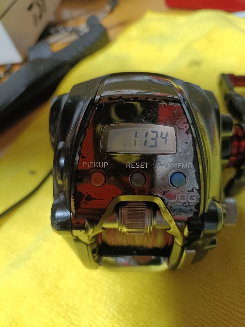 DAIWA19 シーボーグ200J右ハンドル　ジャンク