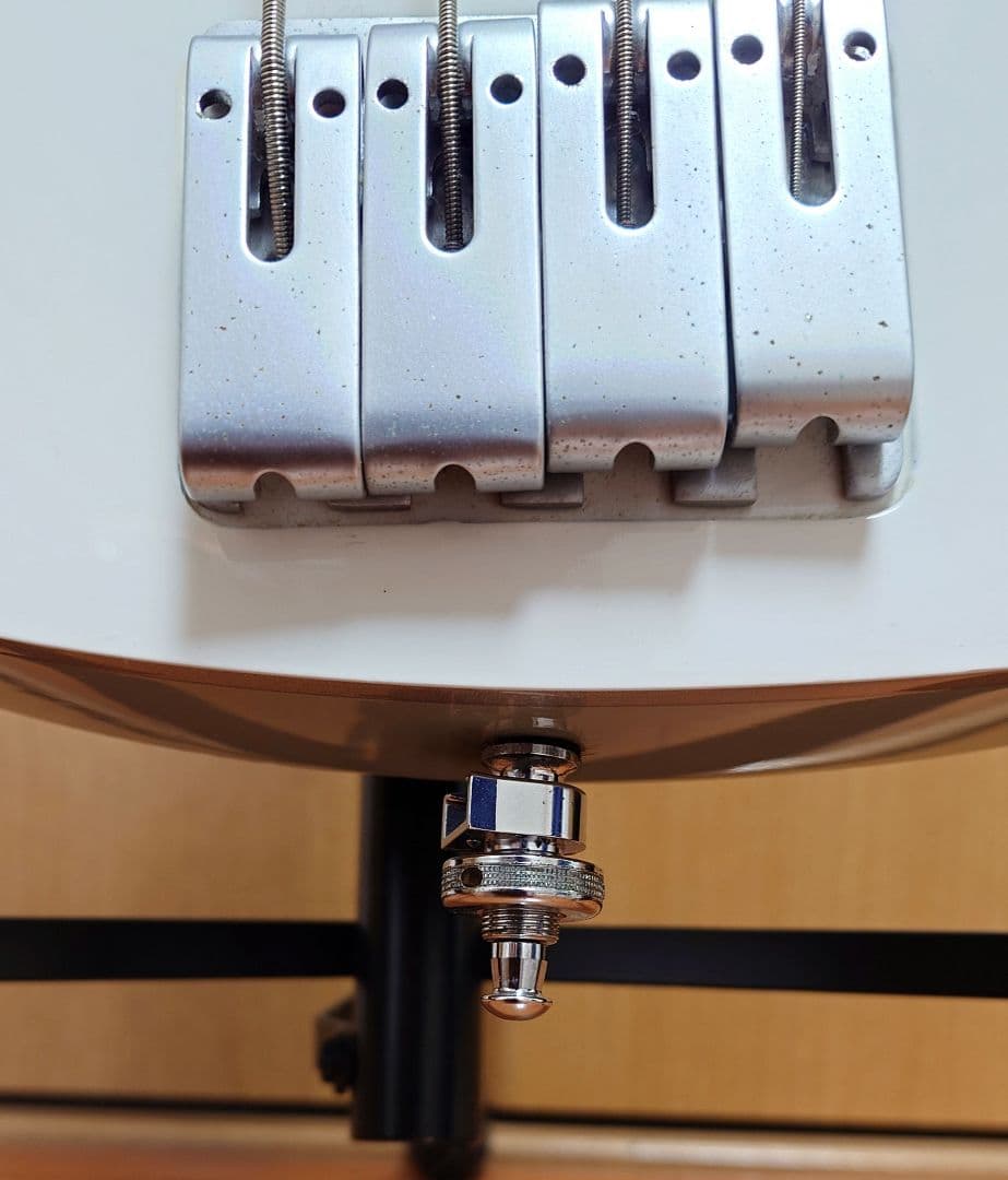 YAMAHA RBX4A2（ホワイト/エアクラフト・グレイ）