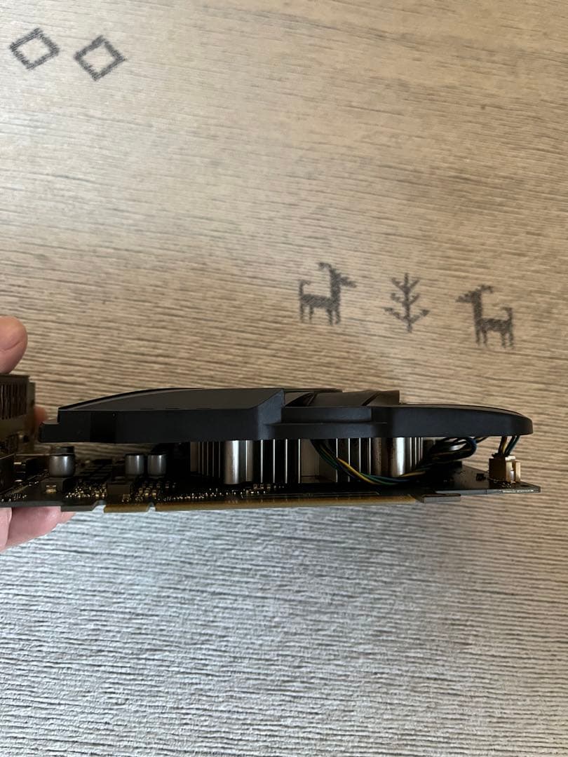 ASUS GTX1050 2GB MSI GTX750 1GB セット