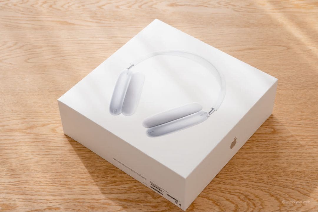 ヘッドホン Apple AirPods max