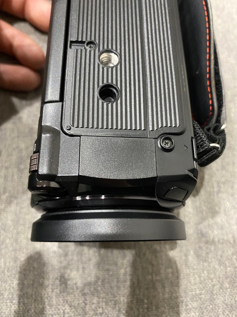と*も様 超美品！Panasonicデジタル4Kビデオカメラ HC-VX985M