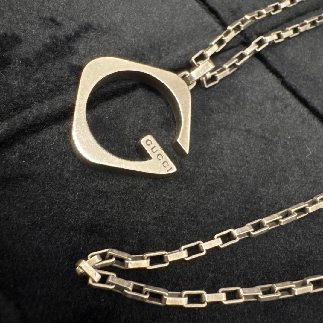 GUCCI Gロゴペンダント ネックレス