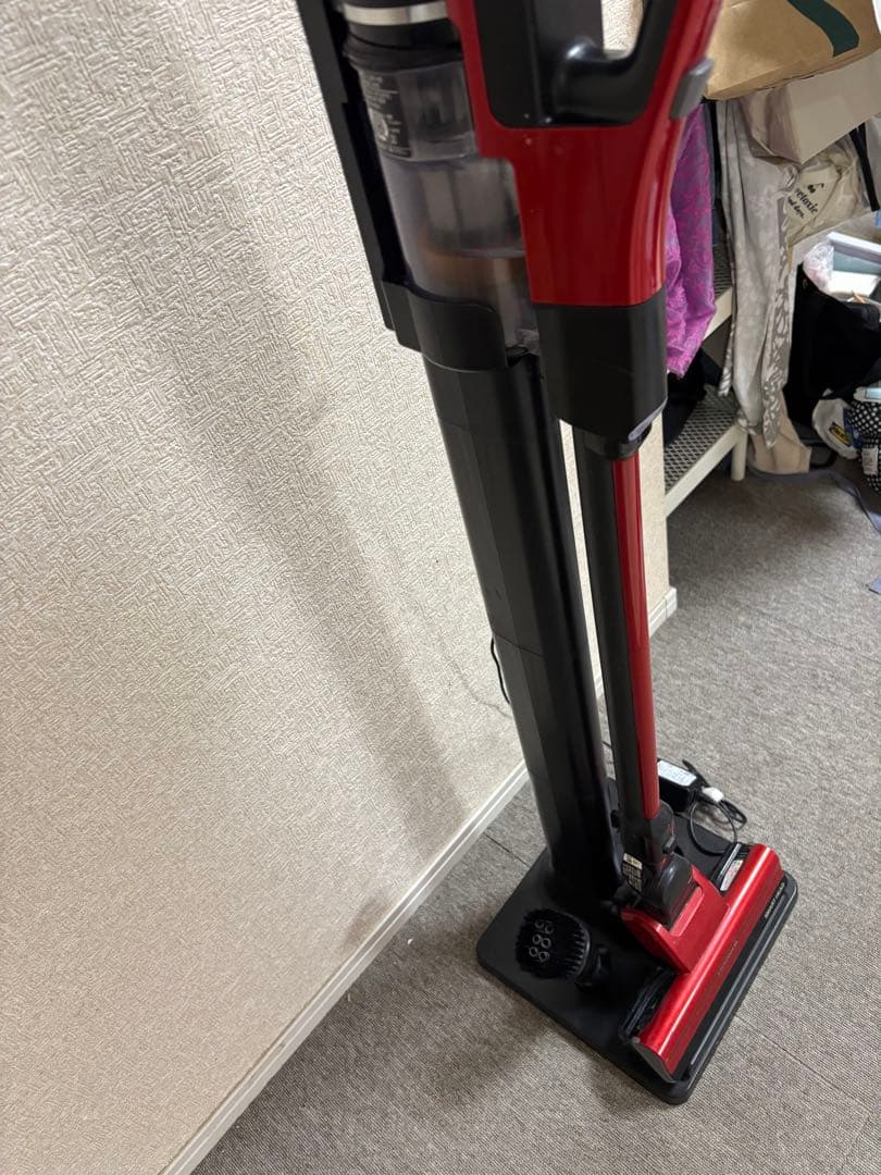 二日間限定　HITACHI スティッククリーナー SMART HEAD レッド
