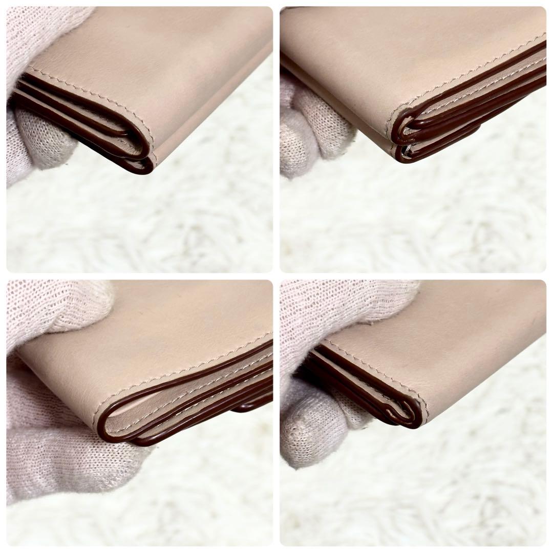 現行 美品✨ミュウミュウ 三つ折り財布 コード/コニャック　コンパクト　レザー