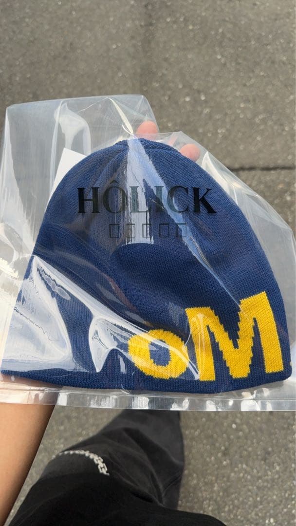 oMA ビーニー