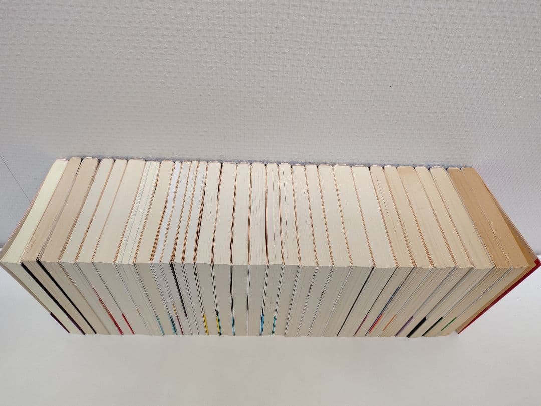 夢枕獏 「陰陽師」 関連文庫本30冊（ 文春文庫 29冊 角川文庫1冊 )