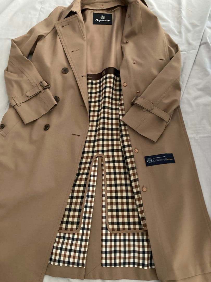 Aquascutum ベージュ ウール　トレンチコート　ロロピアーナ　ライナー