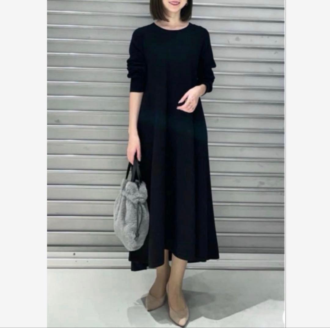 完売　23区　ヴィスコースストレッチ タイトスカート　￥18,150 ＋他1点