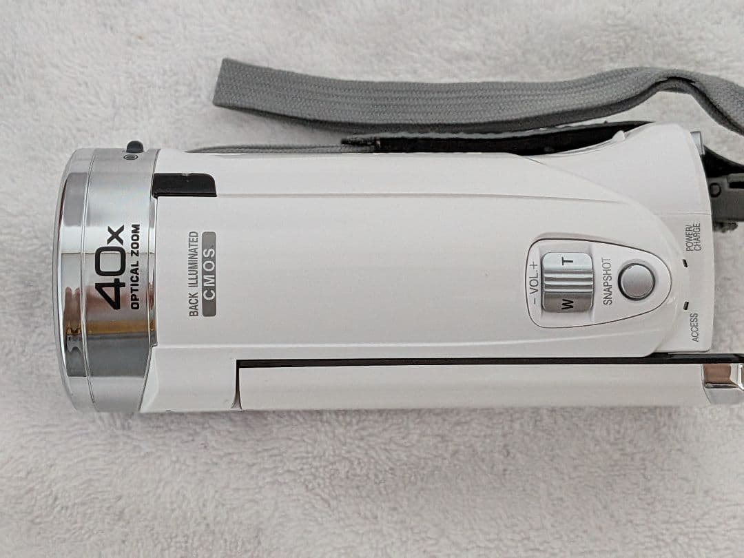 美品で人気の白、JVC FULL HD ビデオカメラ 40倍光学ズーム 本体
