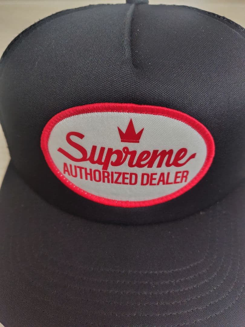 Supreme Authorized Dealer キャップ