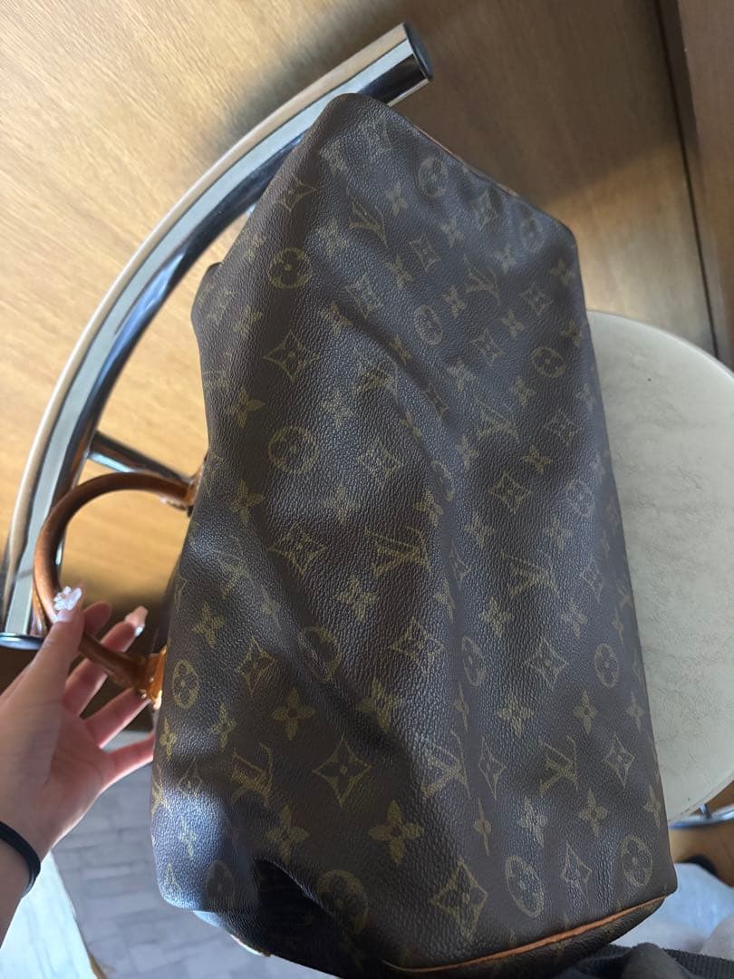 Louis Vuitton モノグラムバッグ
