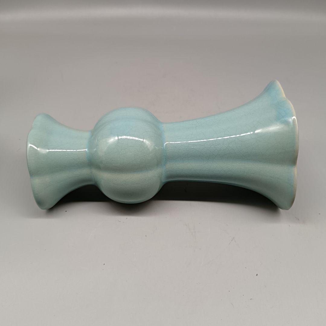 宋汝窯天青釉海棠式花瓶  陶磁器 装飾品 現代工芸品美術品 置物