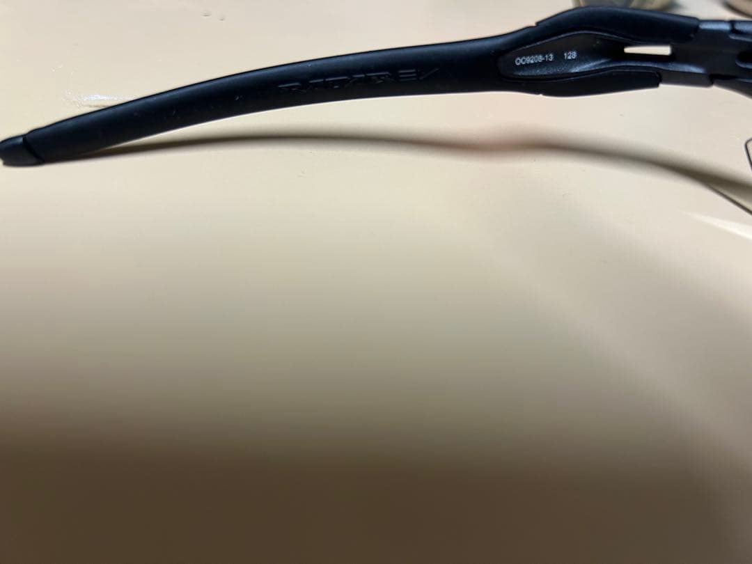 OAKLEY レーダーEV 調光レンズ