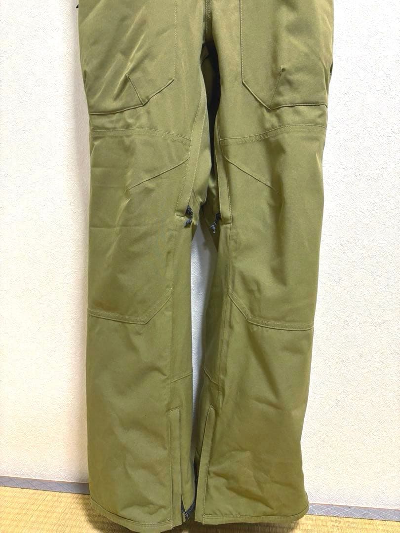 ト*ん様 BURTON ビブパンツ LIVINGLINING スノーボードウェア
