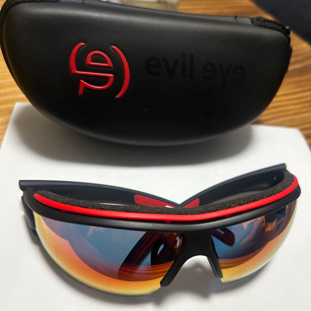 スポーツサングラス　evil eye trace pro レッド　ブラック