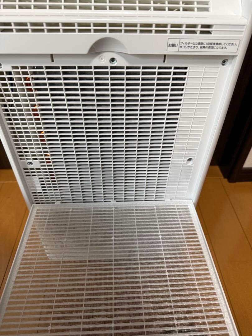 Panasonic ナノイーX 衣類乾燥除湿機　ホワイト　F-YHVX120