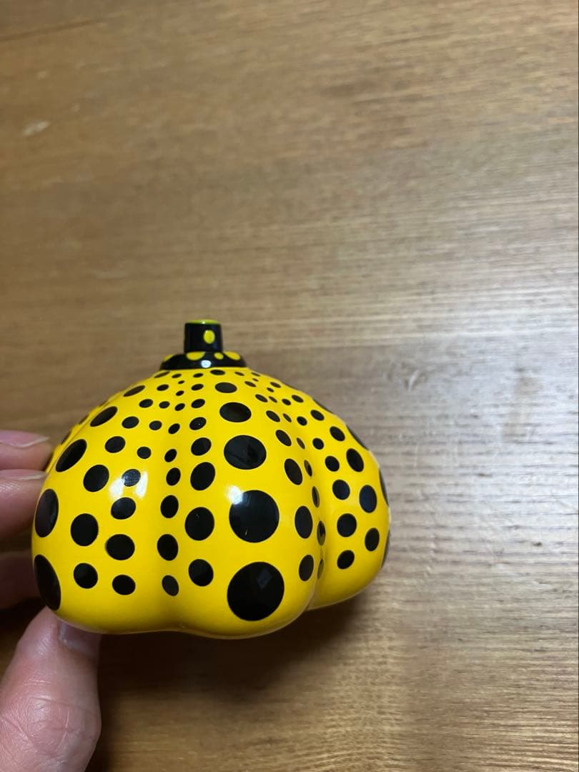 草間彌生 かぼちゃ型オブジェ