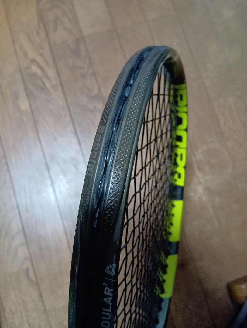 【極美品】BabolatPureAeroVS(2020モデル)