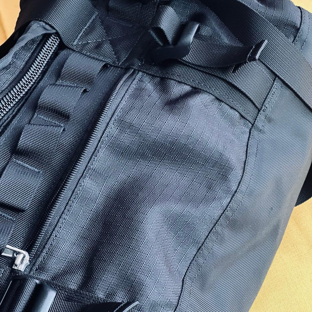 ブラックダッフルバッグ ノースフェイス