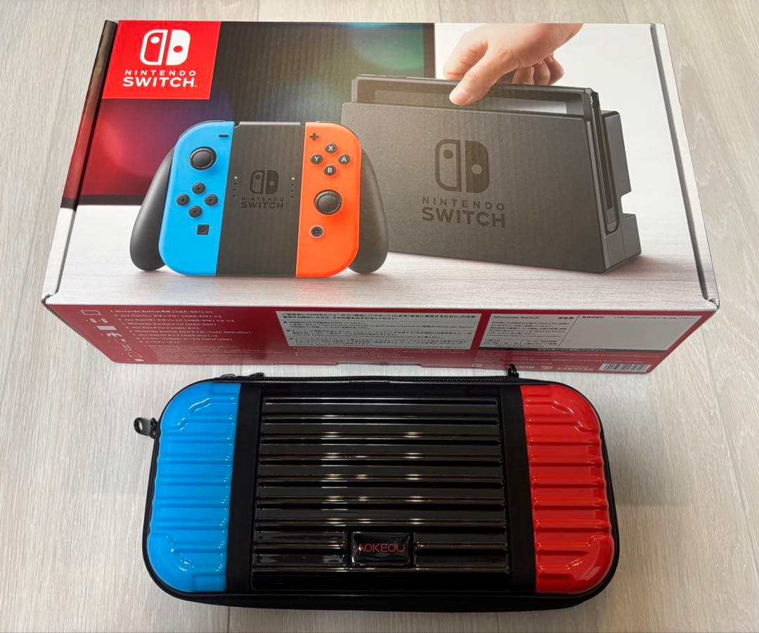 Nintendo Switch 本体 青/赤 Joy-Con 箱付 ケース付