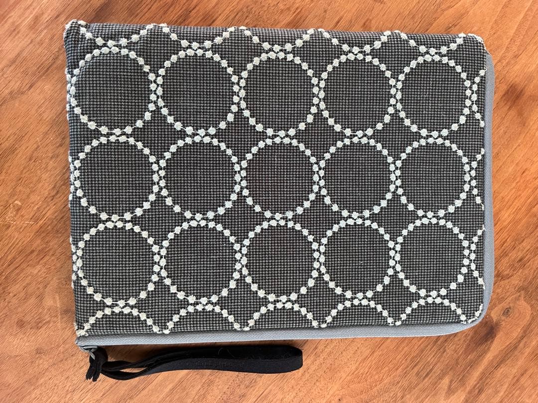 ミナペルホネン tablet pal タンバリン タブレットケース （中古）