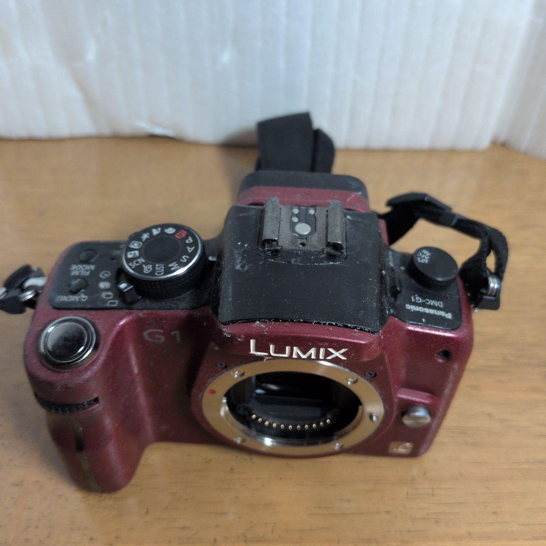 ジャンク品　LUMIX G1 ミラーレス一眼カメラ レッド