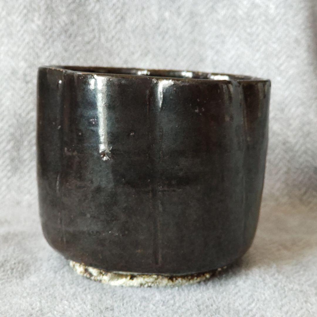 小林東五　天目輪花向付　中古品　黒釉　李朝　欠け・窯傷あり