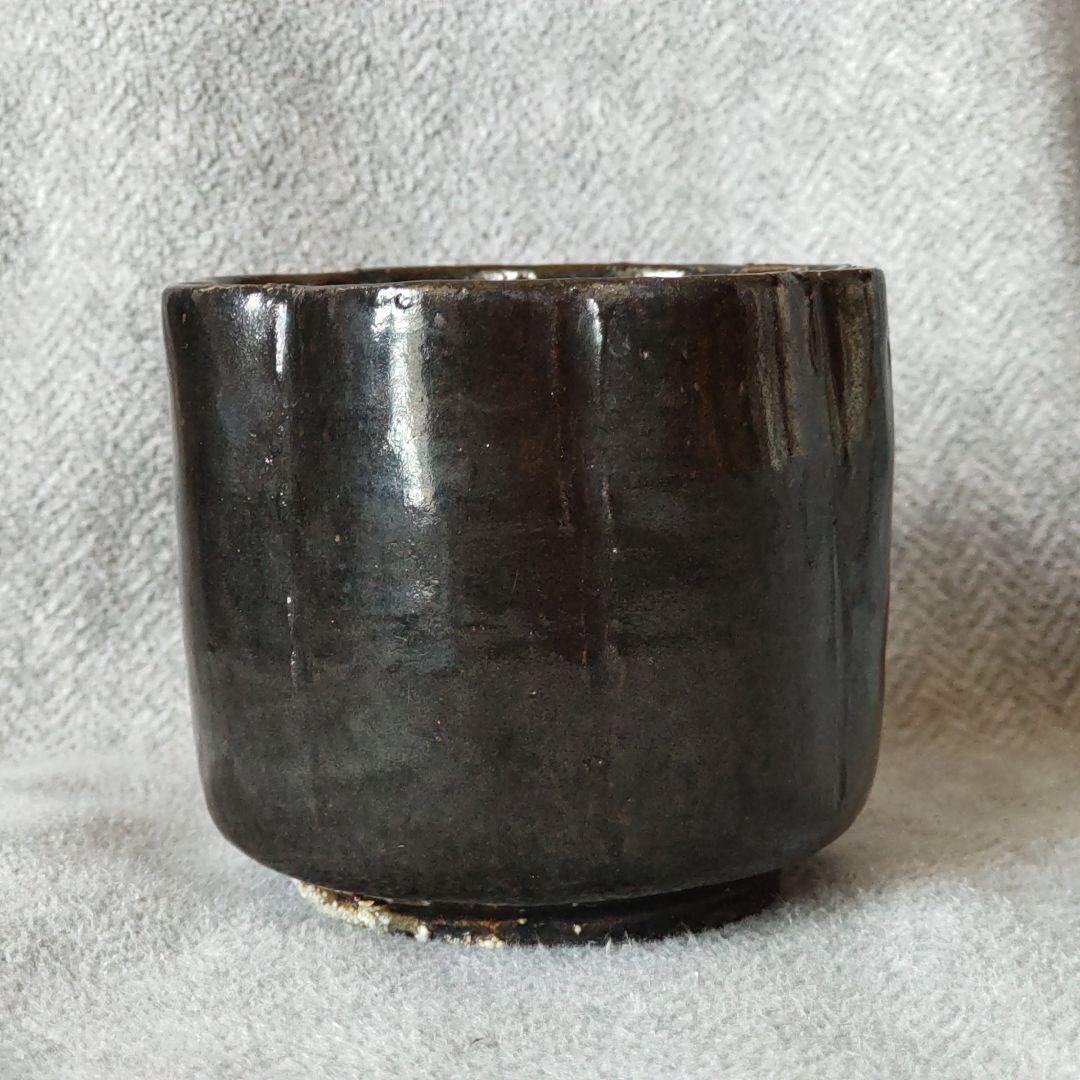 小林東五　天目輪花向付　中古品　黒釉　李朝　欠け・窯傷あり