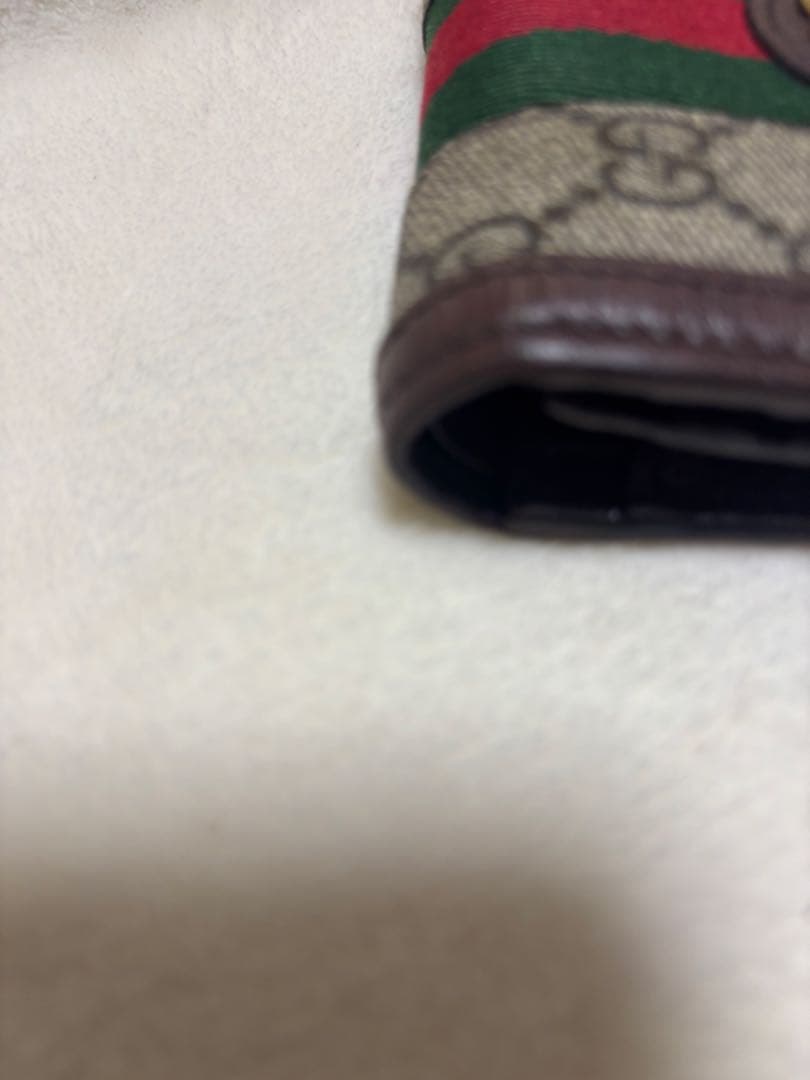 GUCCI 二つ折り財布 GGシェリーライン