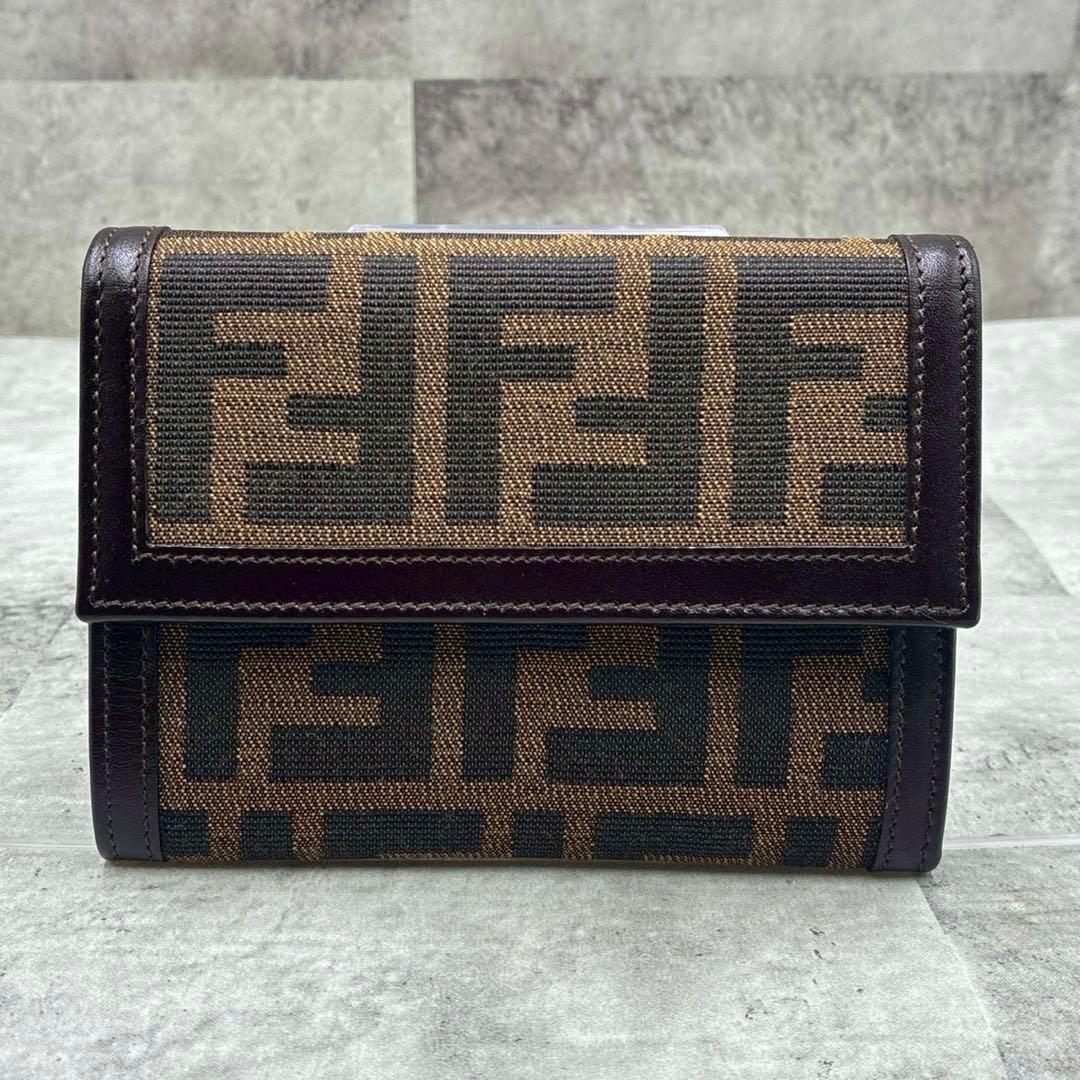 極美品 FENDI ズッカ 二つ折り財布 コンパクトウォレット キャンバス 財布