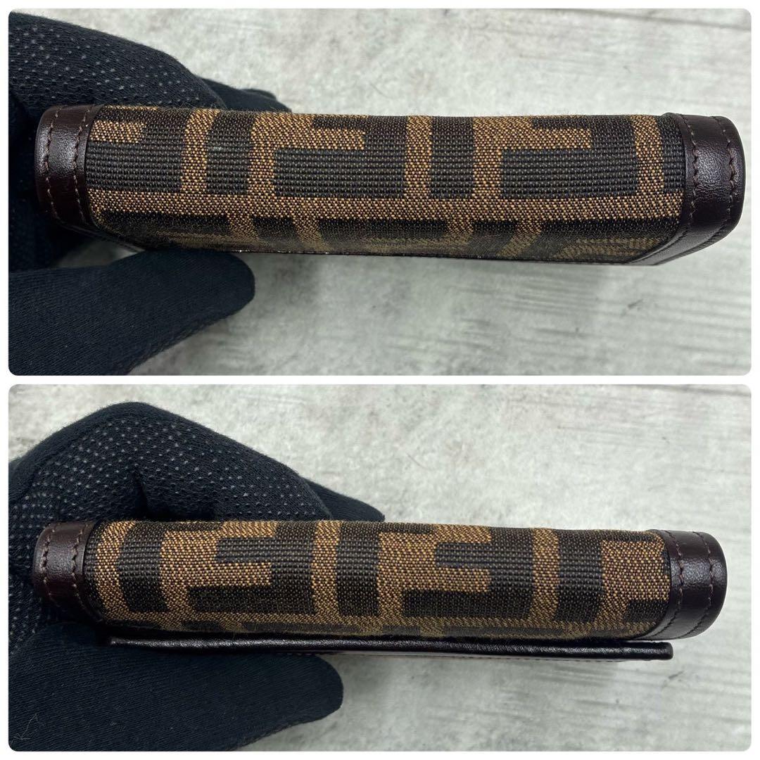 極美品 FENDI ズッカ 二つ折り財布 コンパクトウォレット キャンバス 財布