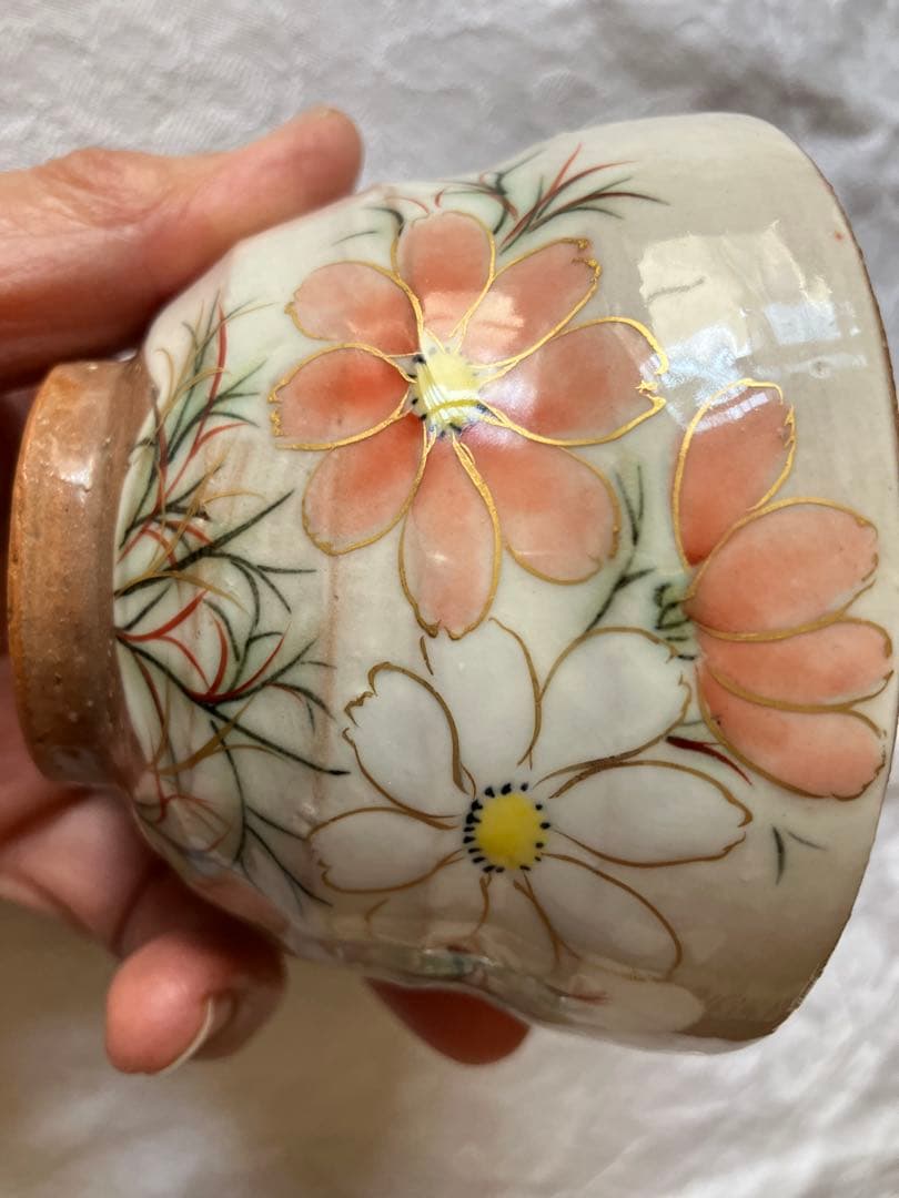 京都陶葊の手描き花柄の陶器茶碗2個セット