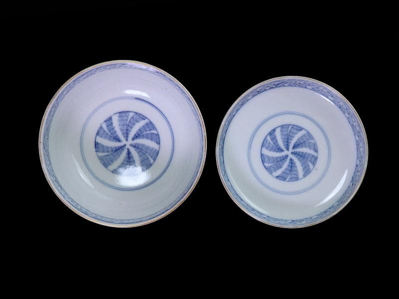 大聖寺伊万里　金襴手　窓絵　松竹梅の図　大振蓋茶碗　B094AS-DCc
