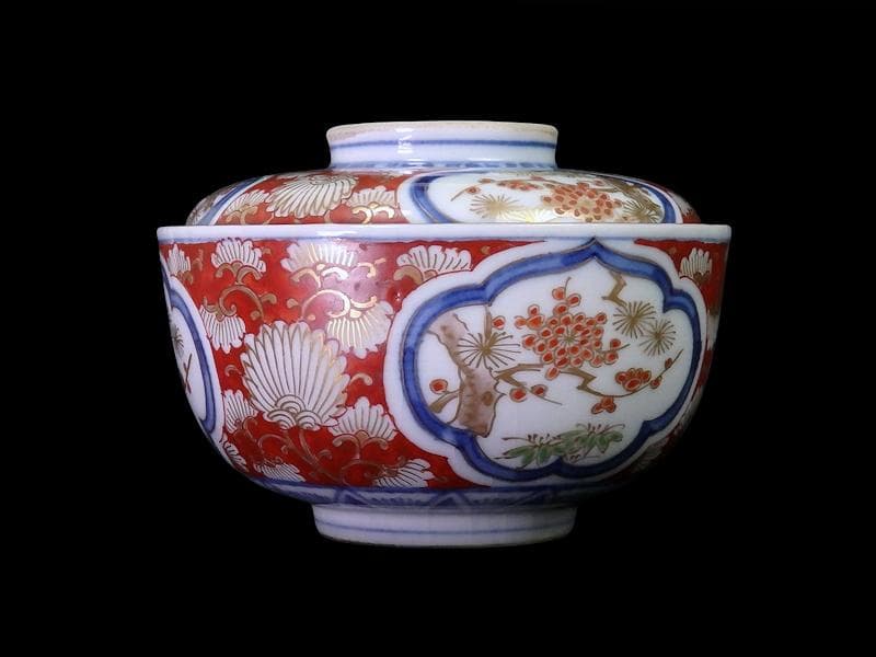 大聖寺伊万里　金襴手　窓絵　松竹梅の図　大振蓋茶碗　B094AS-DCc