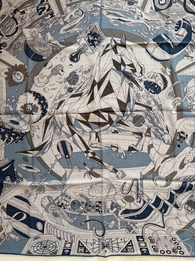 【最終お値下げ】HERMES カシシル100 エルメス ユニセックス スカーフ