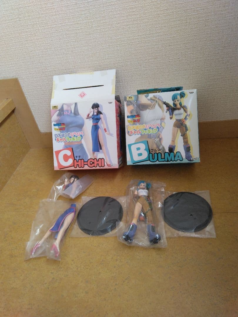 ドラゴンボール ブルマ　チチ　ぴちぴちギャル フィギュア　DX組立式
