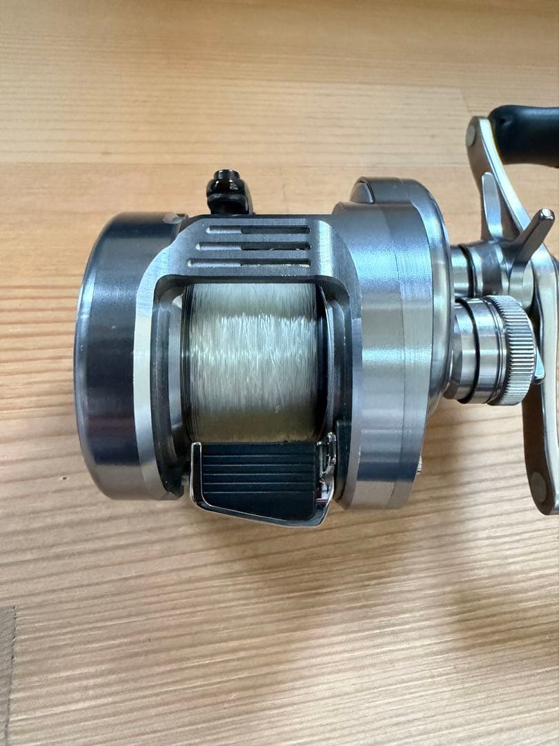 リール SHIMANO CALCUTTA CONQUEST DC 100HG