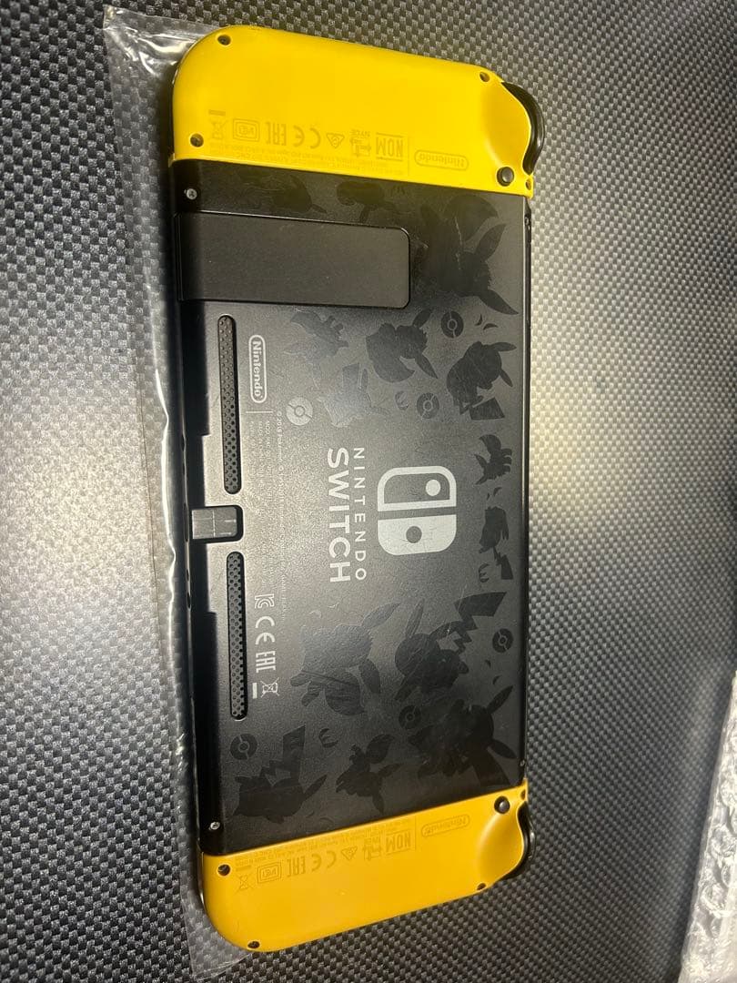Nintendo Switch本体 ポケットモンスター ピカブイエディション