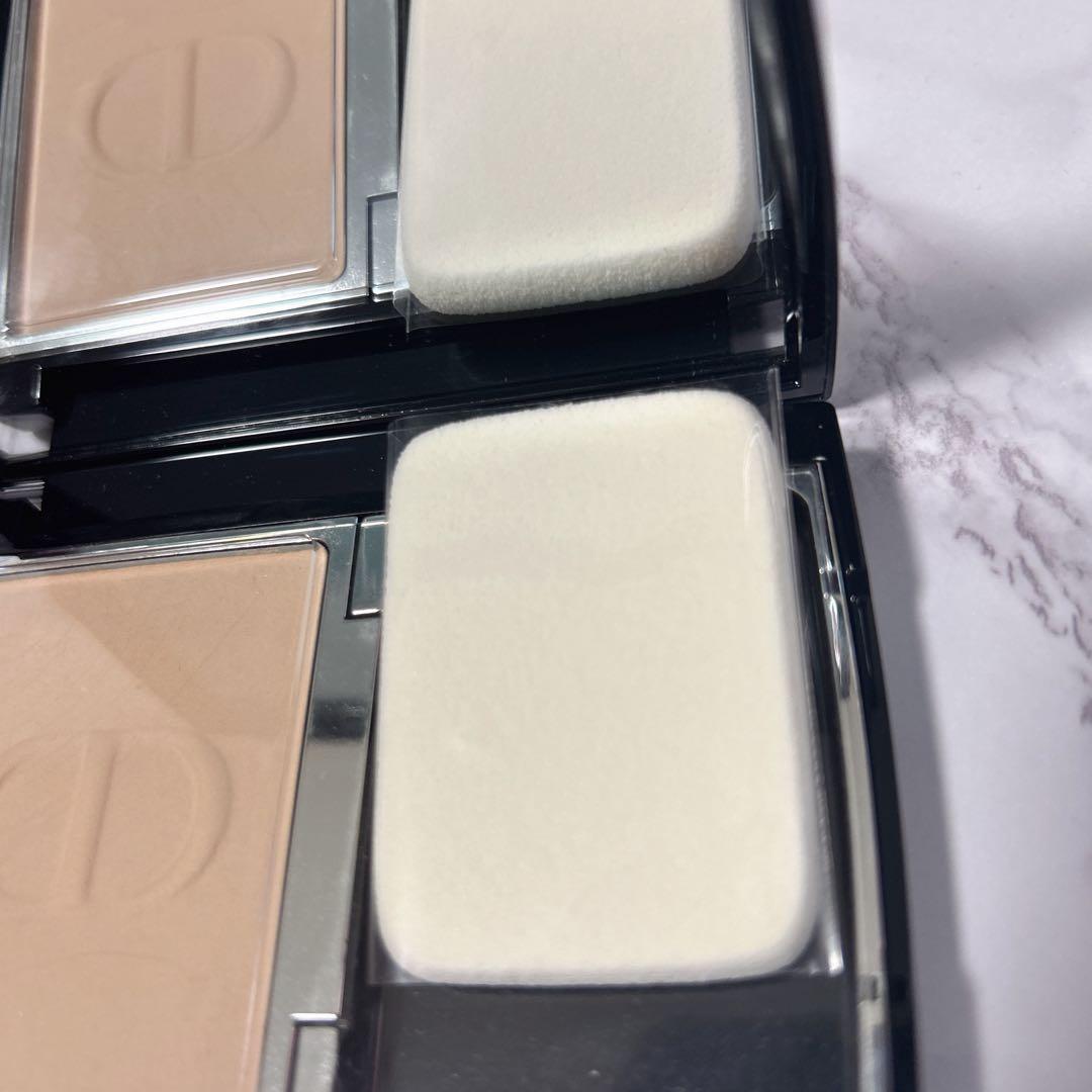 Dior Forever Natural Velvet パウダーファンデーション